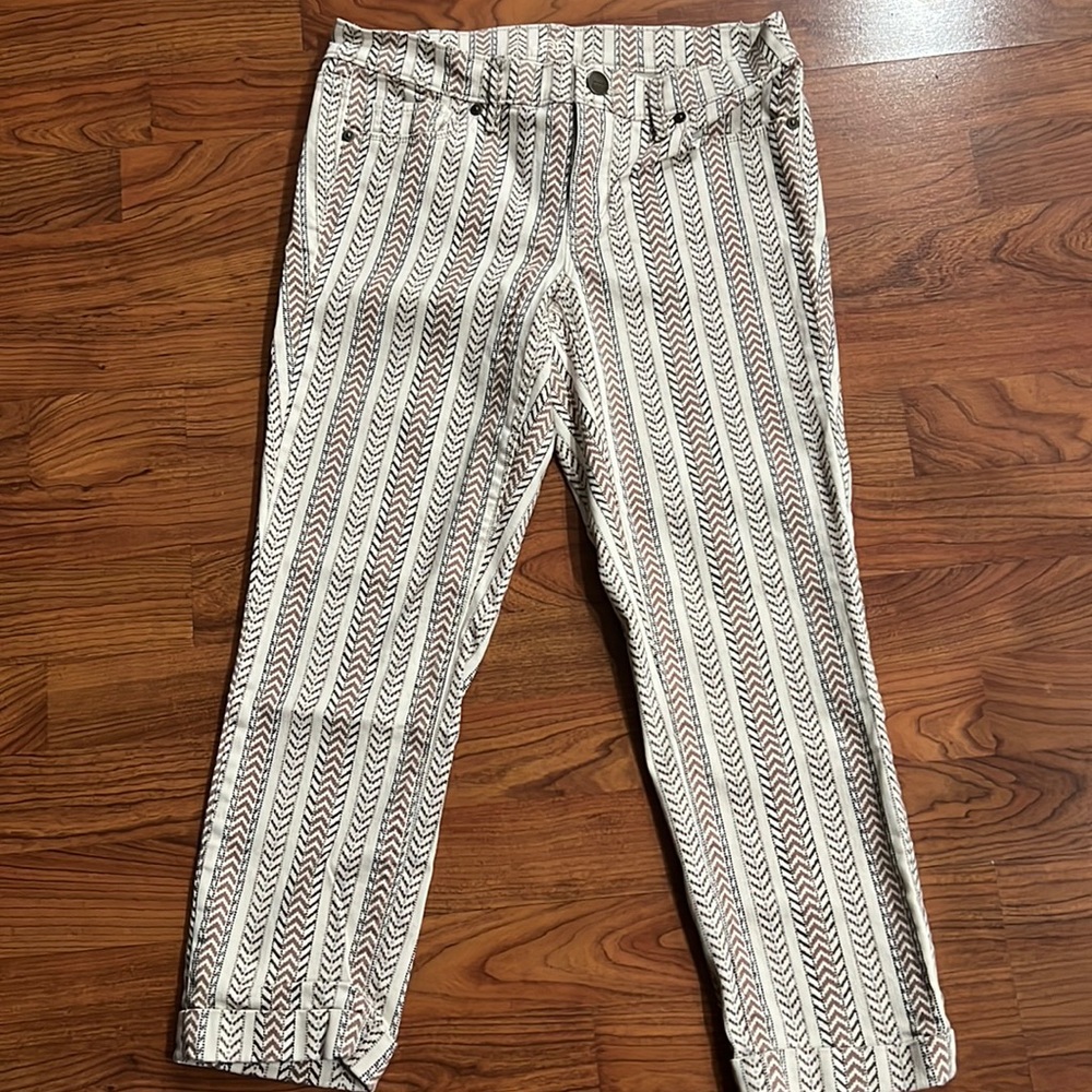 Ann Taylor Loft Modern Cuffed Crop | Size 4P